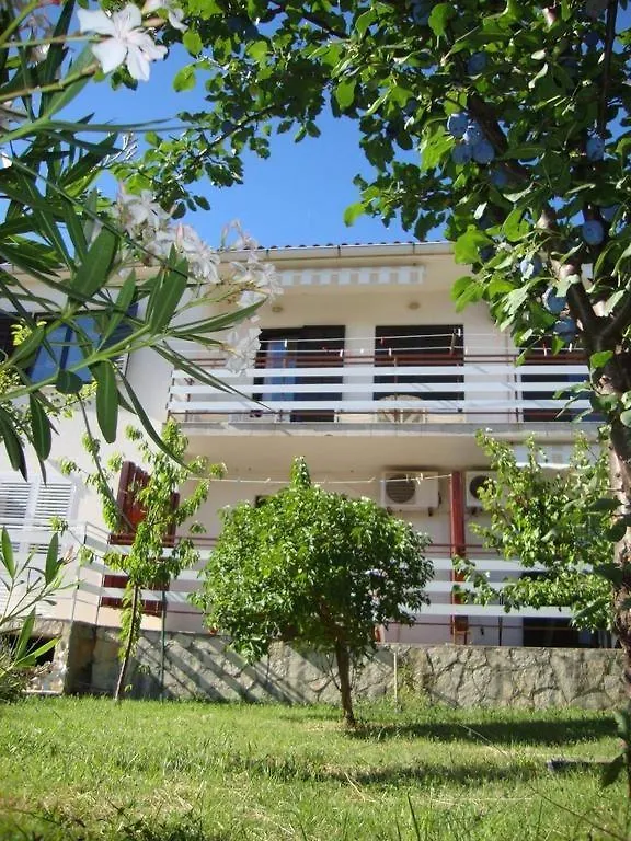 Room In Cres With Sea View, Balcony, Air Conditioning, Wifi 4249-4