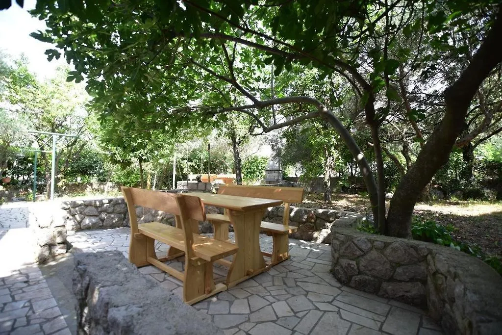 Room In Cres With Sea View, Balcony, Air Conditioning, Wifi 4249-4 0*,