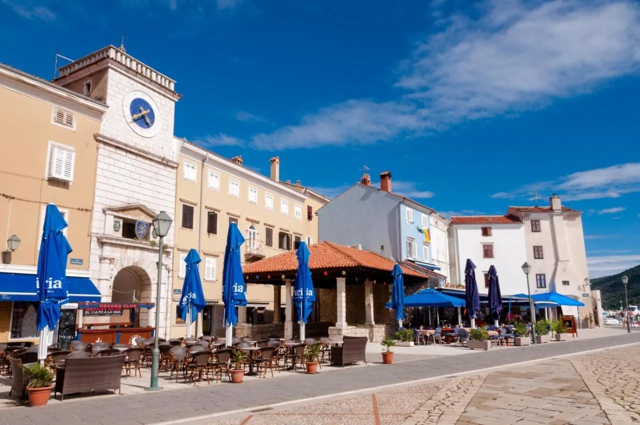 Guest house Room In Cres With Sea View, Balcony, Air Conditioning, Wifi 4249-4