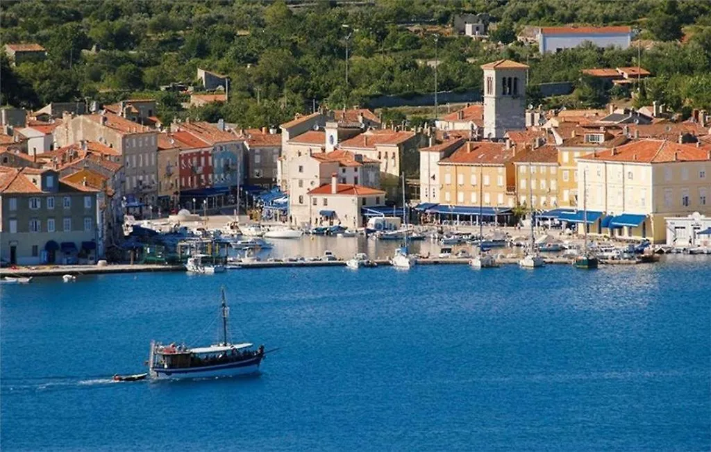 Room In Cres With Sea View, Balcony, Air Conditioning, Wifi 4249-4 Guest house